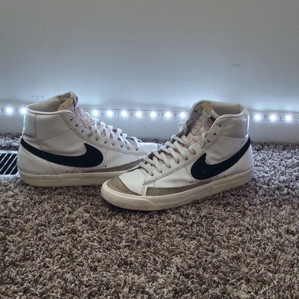 Nike Blazer Mid